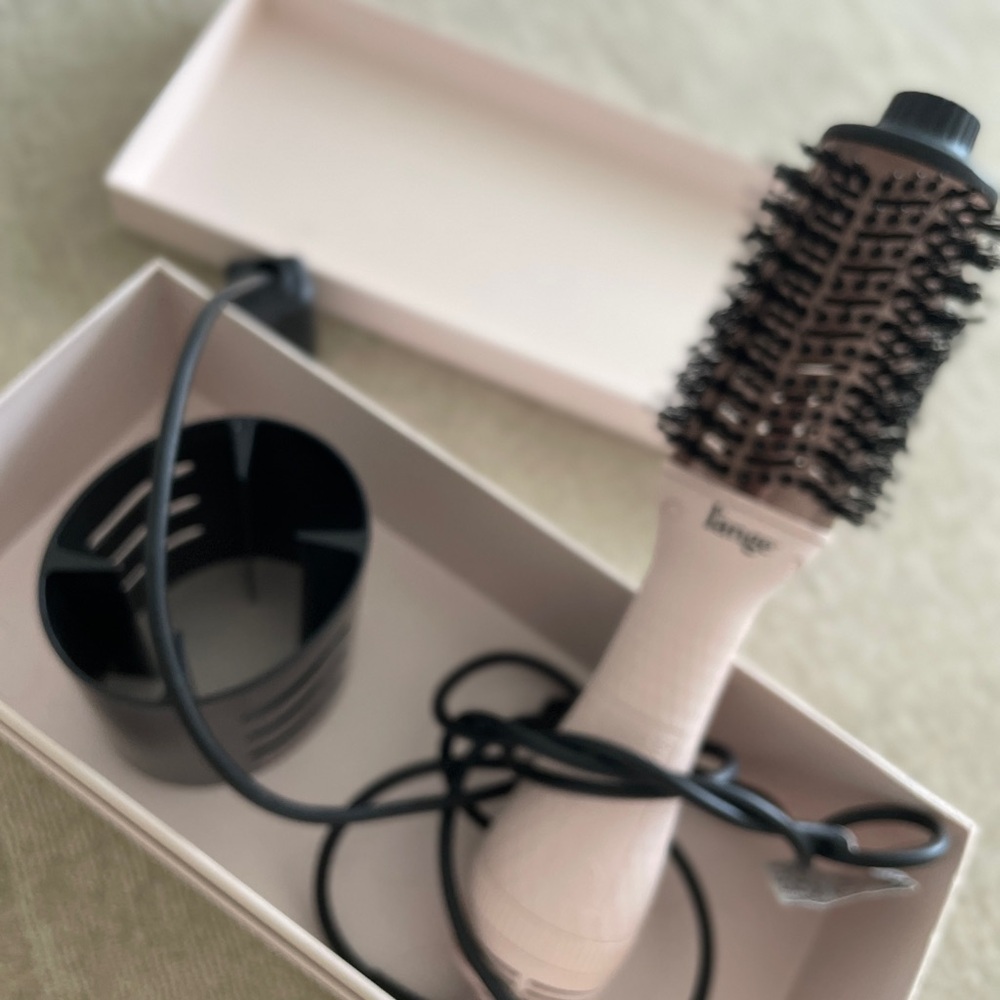 Excellent L’ange 2‑in‑1 Volumizing Styling Brush – Used Lightly, Clean!